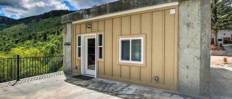 Apartment (0 Bedroom) | Interior