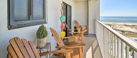 Apartment (2 Bedrooms) | Front of property