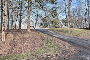 House (4 Bedrooms) | Interior - King George Home - 9 Mi to Caledon State Park (King George)