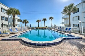 Apartment (2 Bedrooms) | Interior - Coastal Condo Escape w/ Patio: Steps to Beach (Ormond Beach)