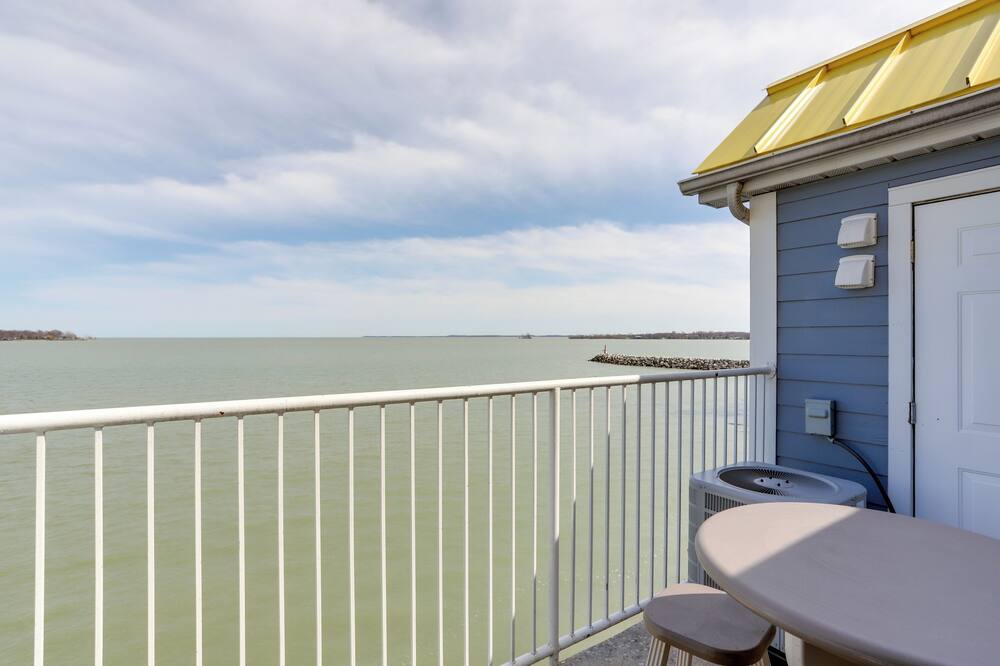 Waterfront Middle Bass Condo w/ Lake Erie Views! - Ottawa County, OH