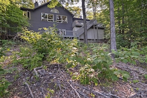 House (3 Bedrooms) | Interior - Resort-style Harbor Springs Home Near Ski Resort! (Harbor Springs)