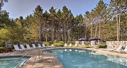 Resort-style Harbor Springs Home Near Ski Resort!