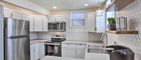 House (2 Bedrooms) | Bahagian dalam