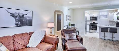 Casa (2 Bedrooms) | Interior