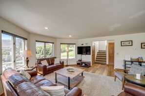House (5 Bedrooms) | Interior - Modern Retreat w/ Hot Tub - Steps to Lake Chelan! (Manson)