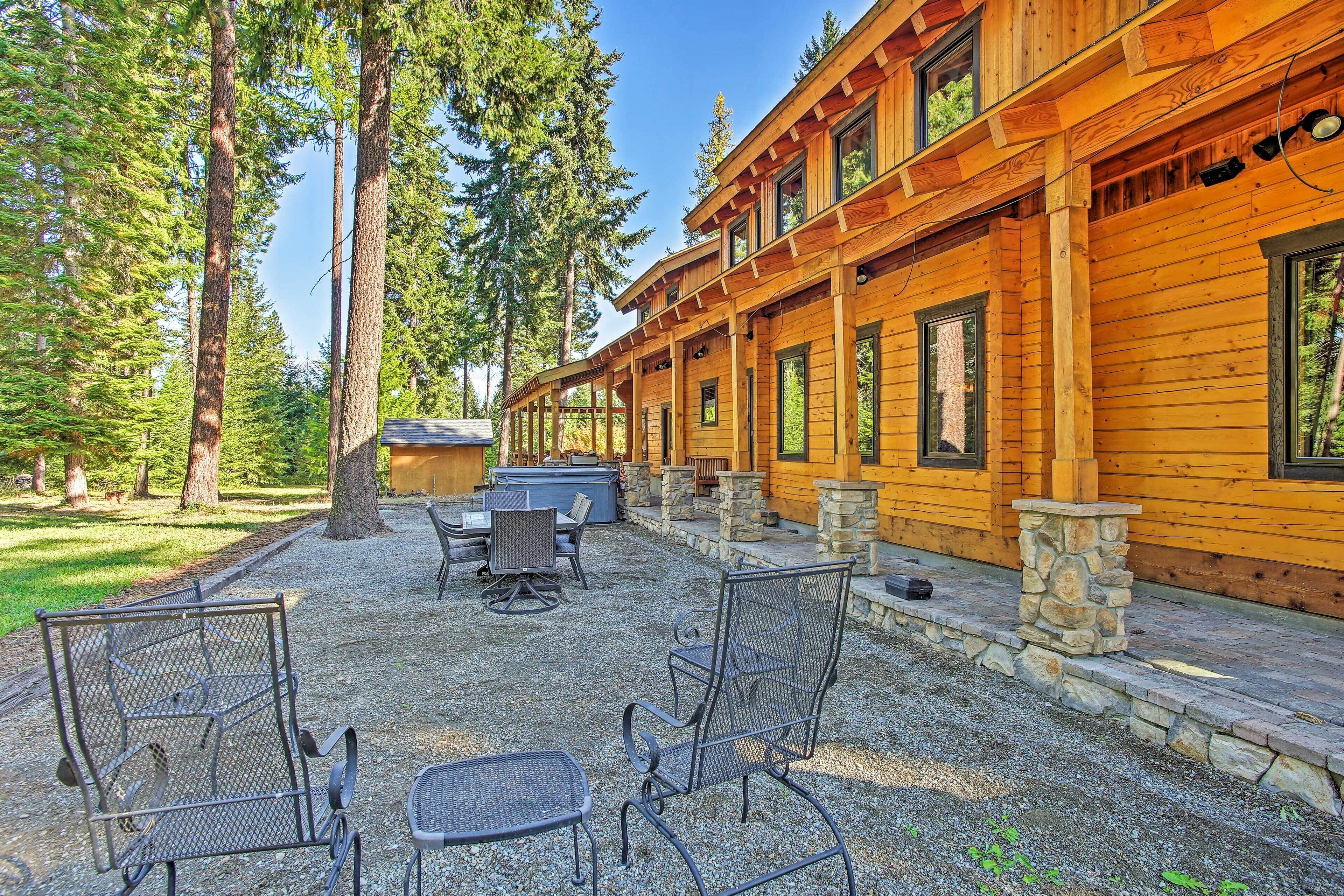 House (4 Bedrooms) | Interior