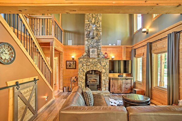 House (4 Bedrooms) | Interior