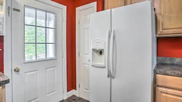 Cottage (2 Bedrooms) | Interior