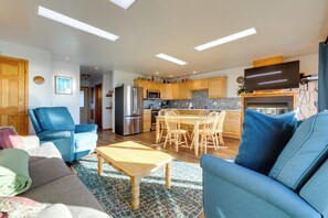 Mökki (2 Bedrooms) | Sisätilat