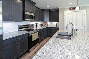 Interior - Spacious Hazel Green Home w/ Fireplace, Yard! (Hazel Green)