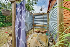 House (2 Bedrooms) | Interior - Pet-friendly Wilmington Home w/ Fenced Yard! (Wilmington)