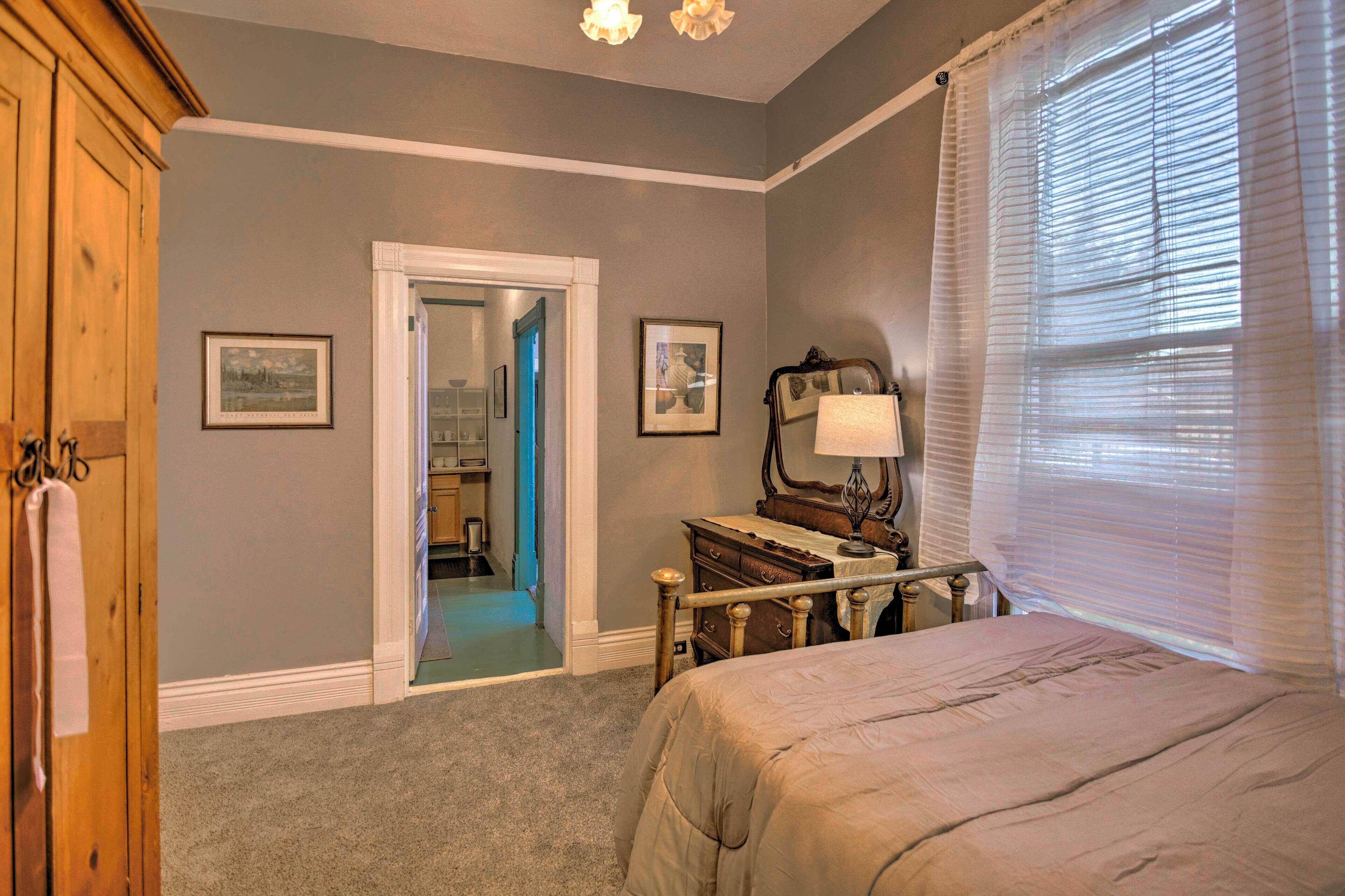 Red Bluff Retreat ~ 1 Mi to Sacramento River