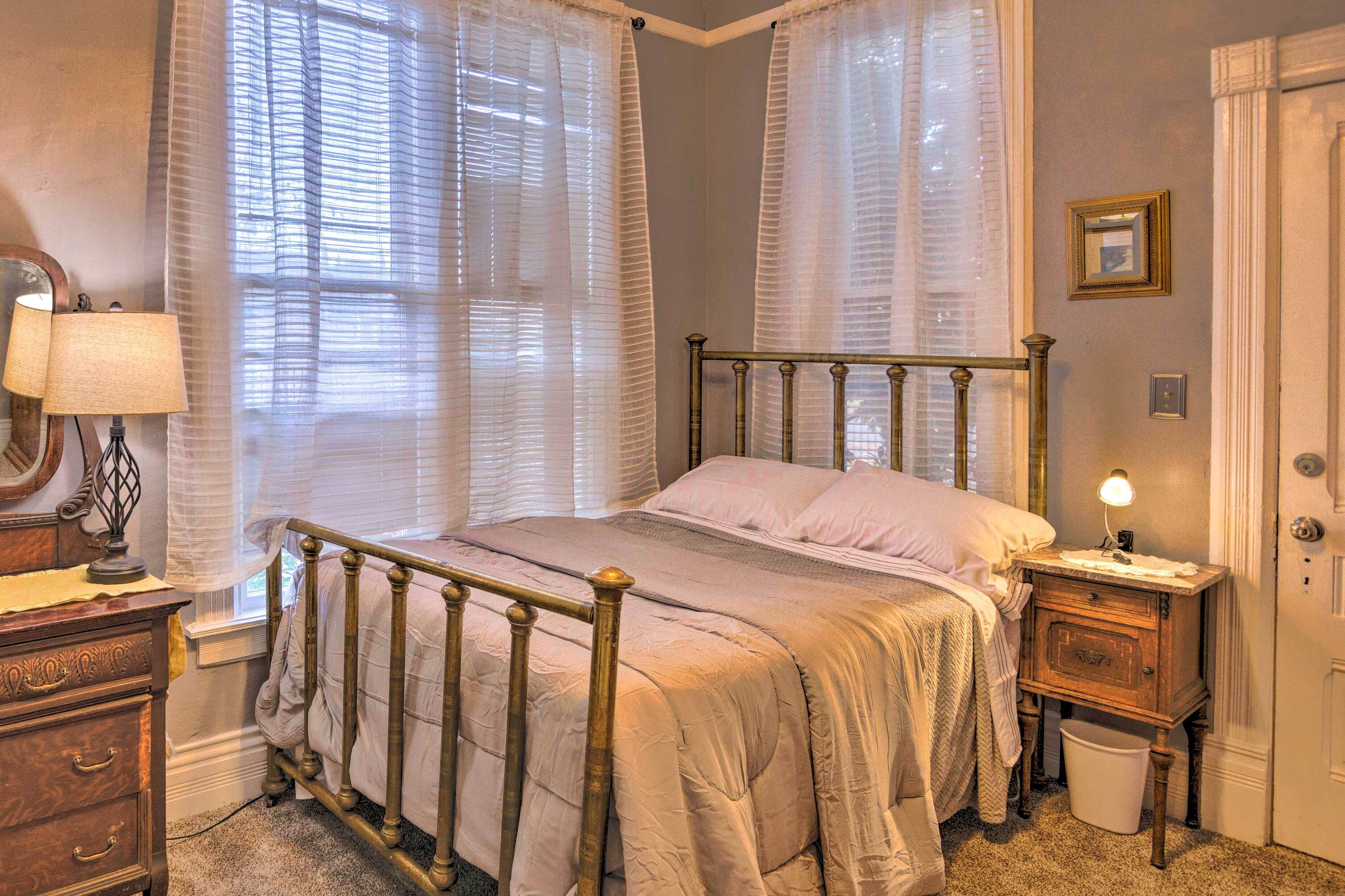 Red Bluff Retreat ~ 1 Mi to Sacramento River