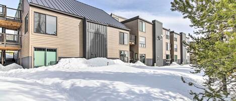 Apartment (0 Bedroom) | Bahagian dalam