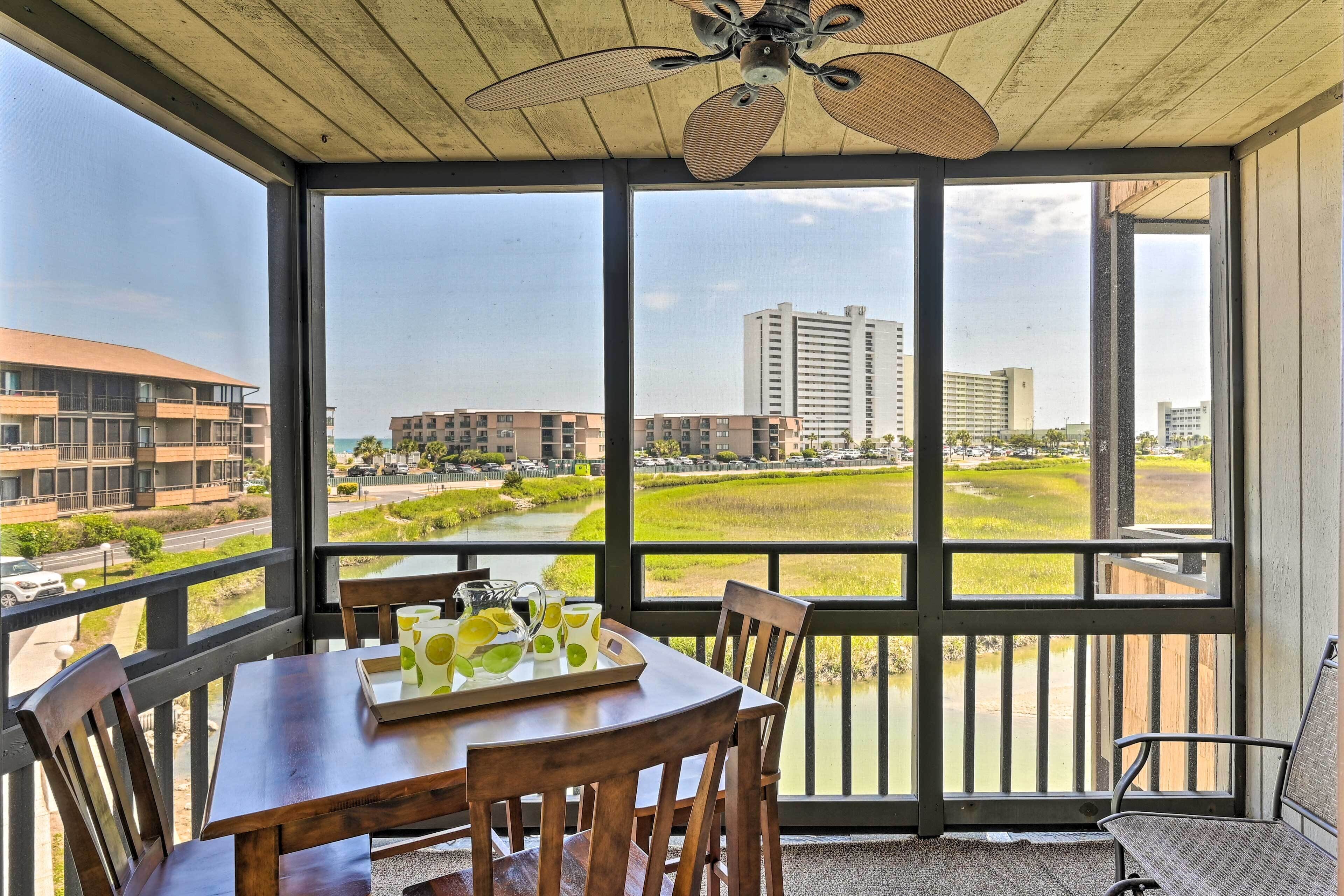 Apartment (2 Bedrooms) | Front of property