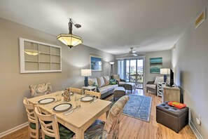 Apartment (2 Bedrooms) | Interior - Charming Condo w/ Pool Access - Walk to Beach (Myrtle Beach)