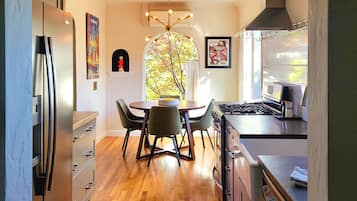 Cottage (1 Bedroom) | Interior