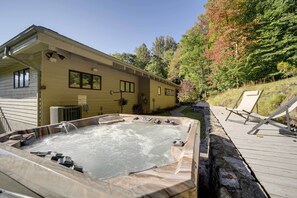 Terrace/patio - Spacious Canton Getaway w/ Mountain Views! (Canton)