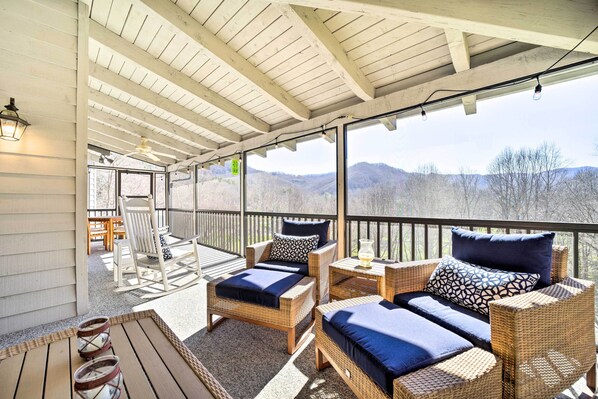 Table tennis - Spacious Canton Getaway w/ Mountain Views! (Canton)