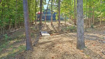 House (6 Bedrooms) | Interior