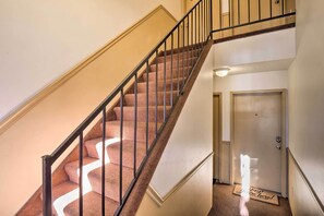 Apartment (1 Bedroom) | Interior - 4 Mi to Keystone Resort: Dillon Condo w/ Patio (Dillon)