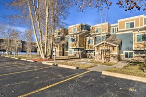 Apartment (1 Bedroom) | Interior - 4 Mi to Keystone Resort: Dillon Condo w/ Patio (Dillon)