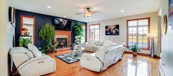 Dyer Family Escape - 20 Mi to Lake Michigan!