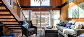 湖畔度假屋附碼頭與火坑