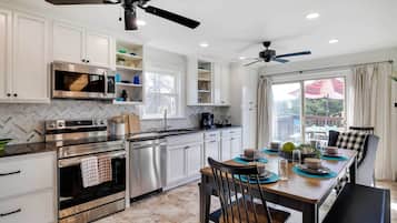 Hus (3 Bedrooms) | Innvendig