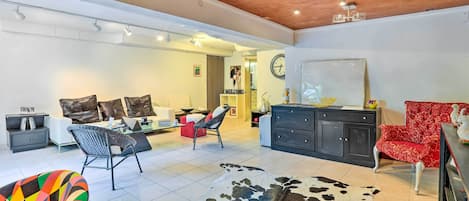 Apartment (1 Bedroom) | Interior