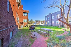 Outdoor dining - Restored Enid Apt ~ 1 Mile to Historic Dtwn! (Enid)