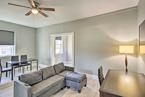 TV - Restored Enid Apt ~ 1 Mile to Historic Dtwn! (Enid)