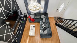 House (4 Bedrooms) | Interior - Furnished Deck & Fire Pit: Home in Tobyhanna (Tobyhanna)