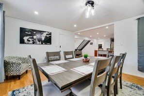 House (4 Bedrooms) | Interior