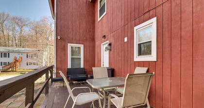 Furnished Deck & Fire Pit: Home in Tobyhanna