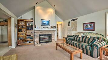 Cottage (2 Bedrooms) | Interior