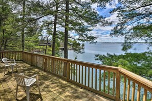 Cottage (2 Bedrooms) | Interior - Waterfront Hammond Home w/ Grill + Boat Dock! (Hammond)