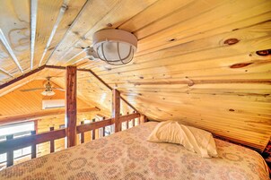 House (1 Bedroom) | Interior