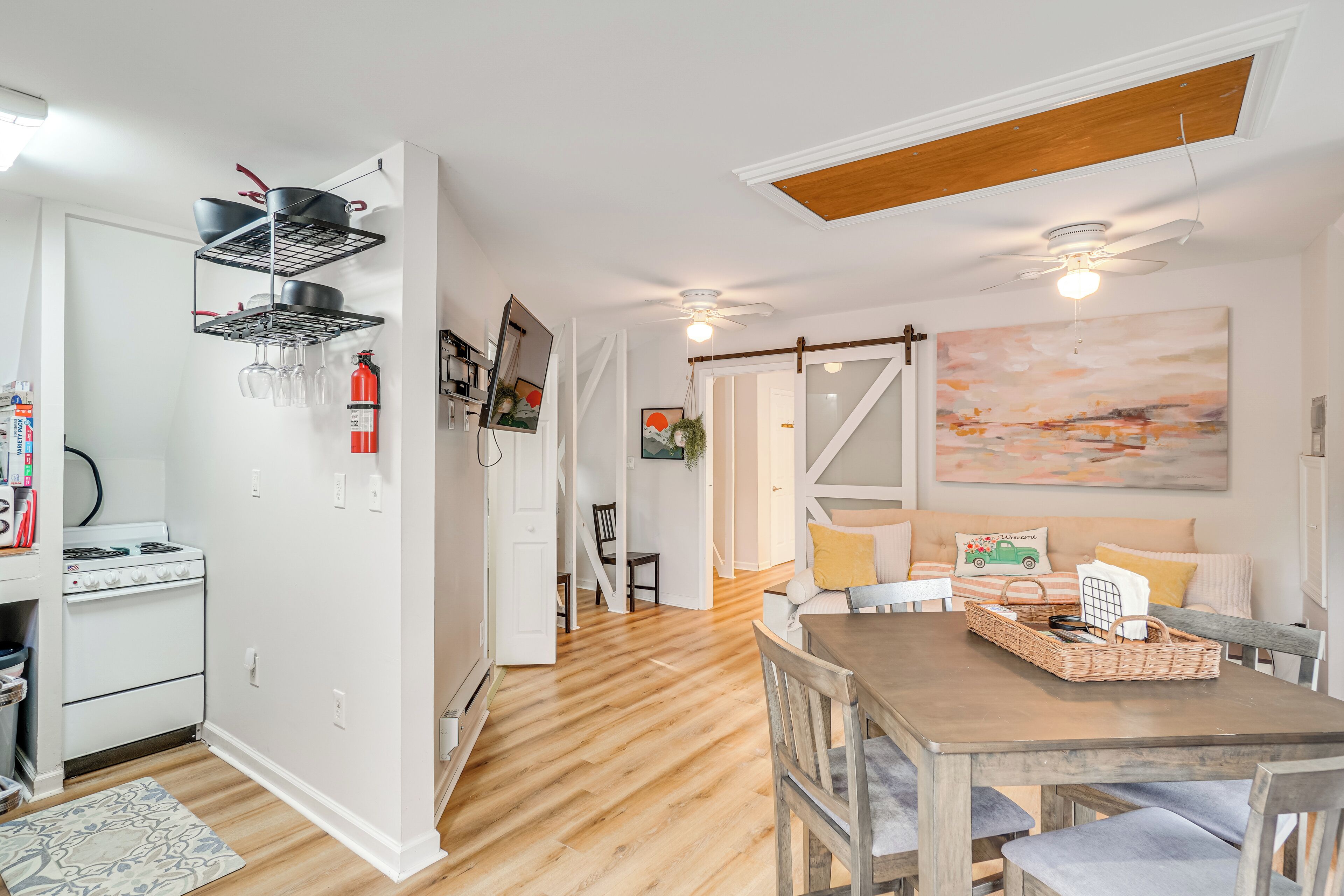Apartment (1 Bedroom) | Interior