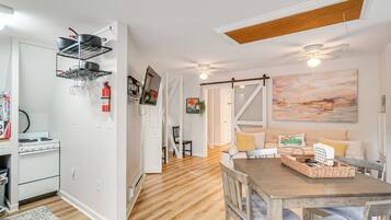 Apartment (1 Bedroom) | Interior