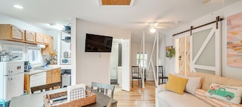 Epic Brunswick Apartment With Deck!