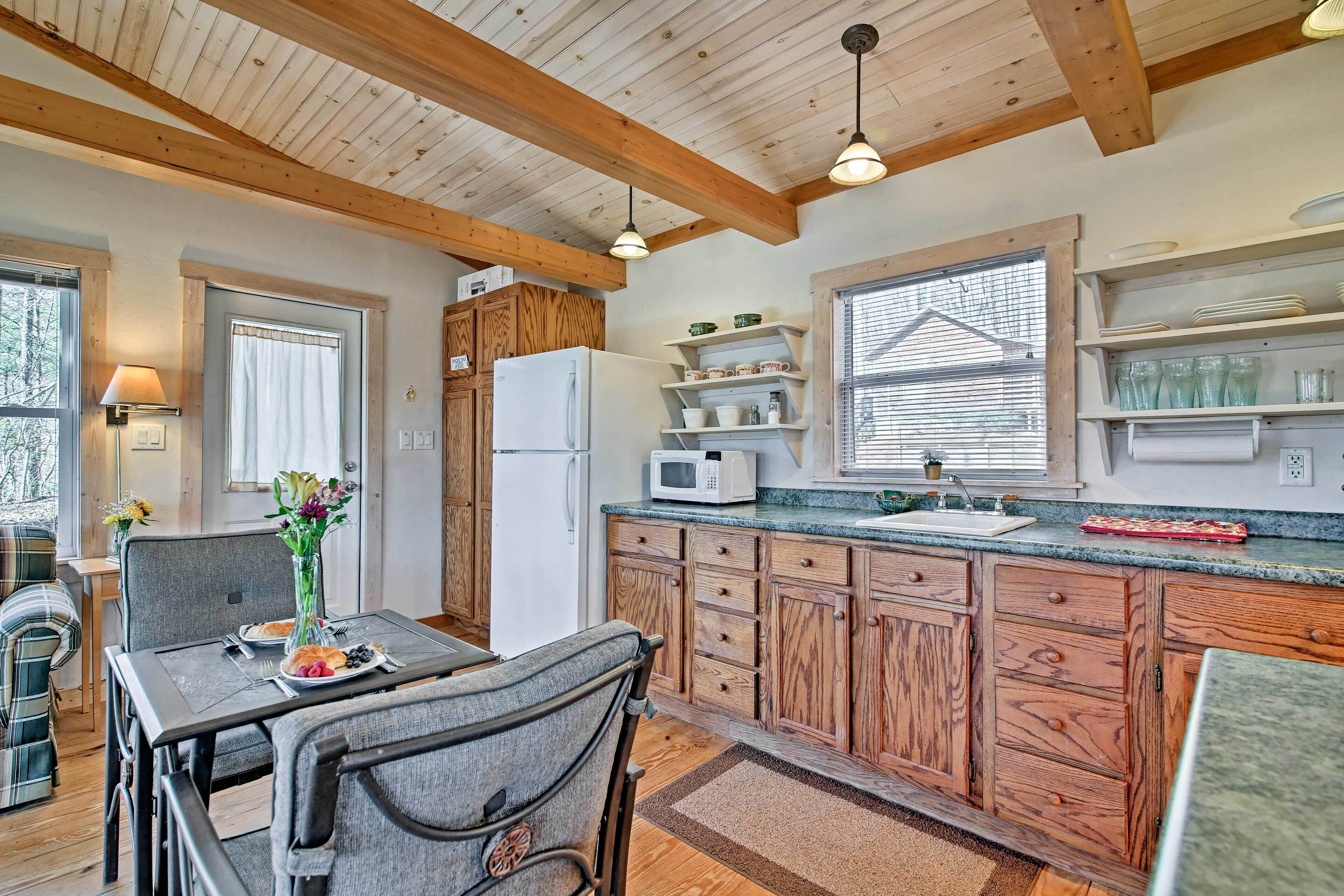 The Coop Robbinsville Cabin w/ Screened Porch!