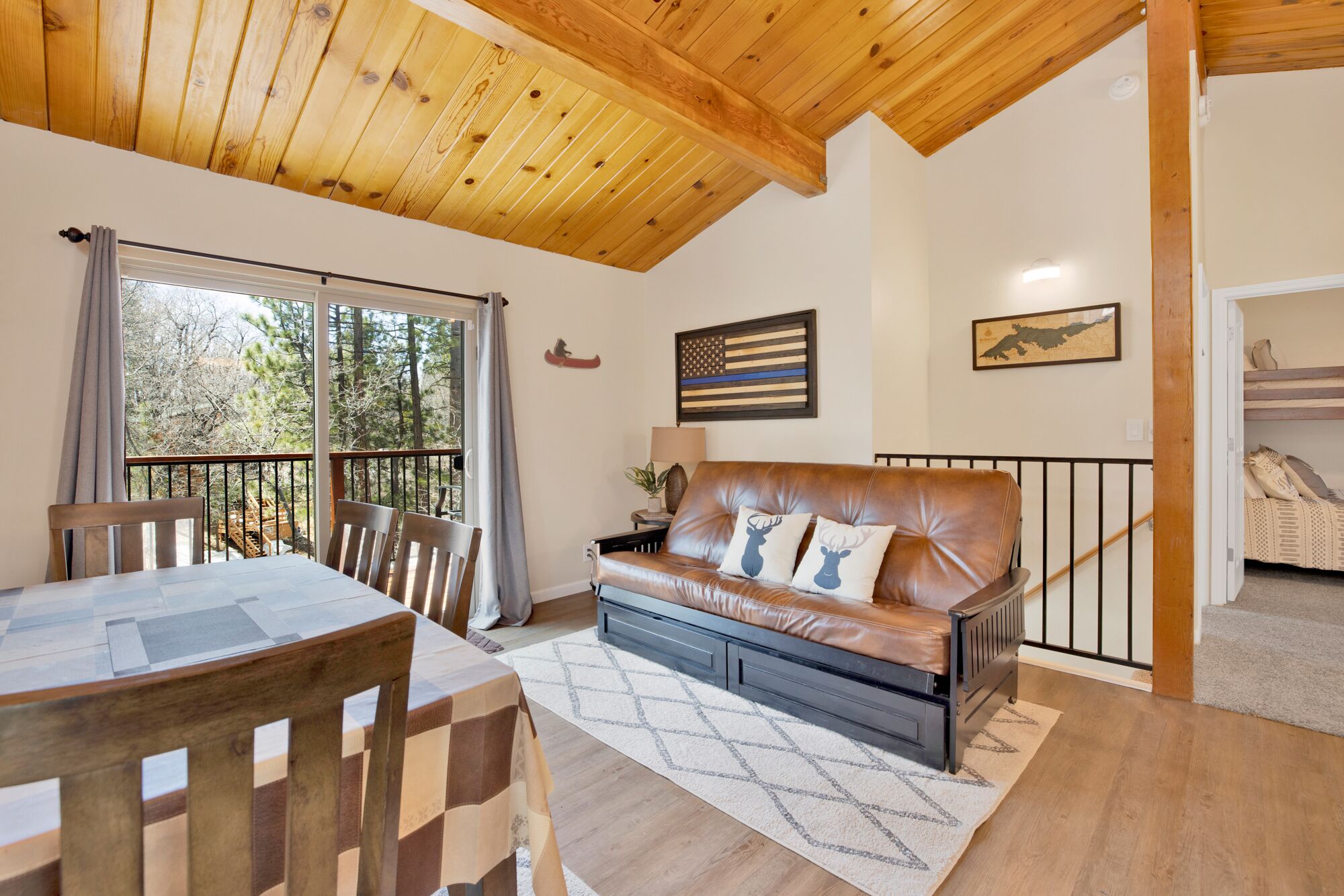 Chippers Lodge- Cozy Mountain Modern Retreat