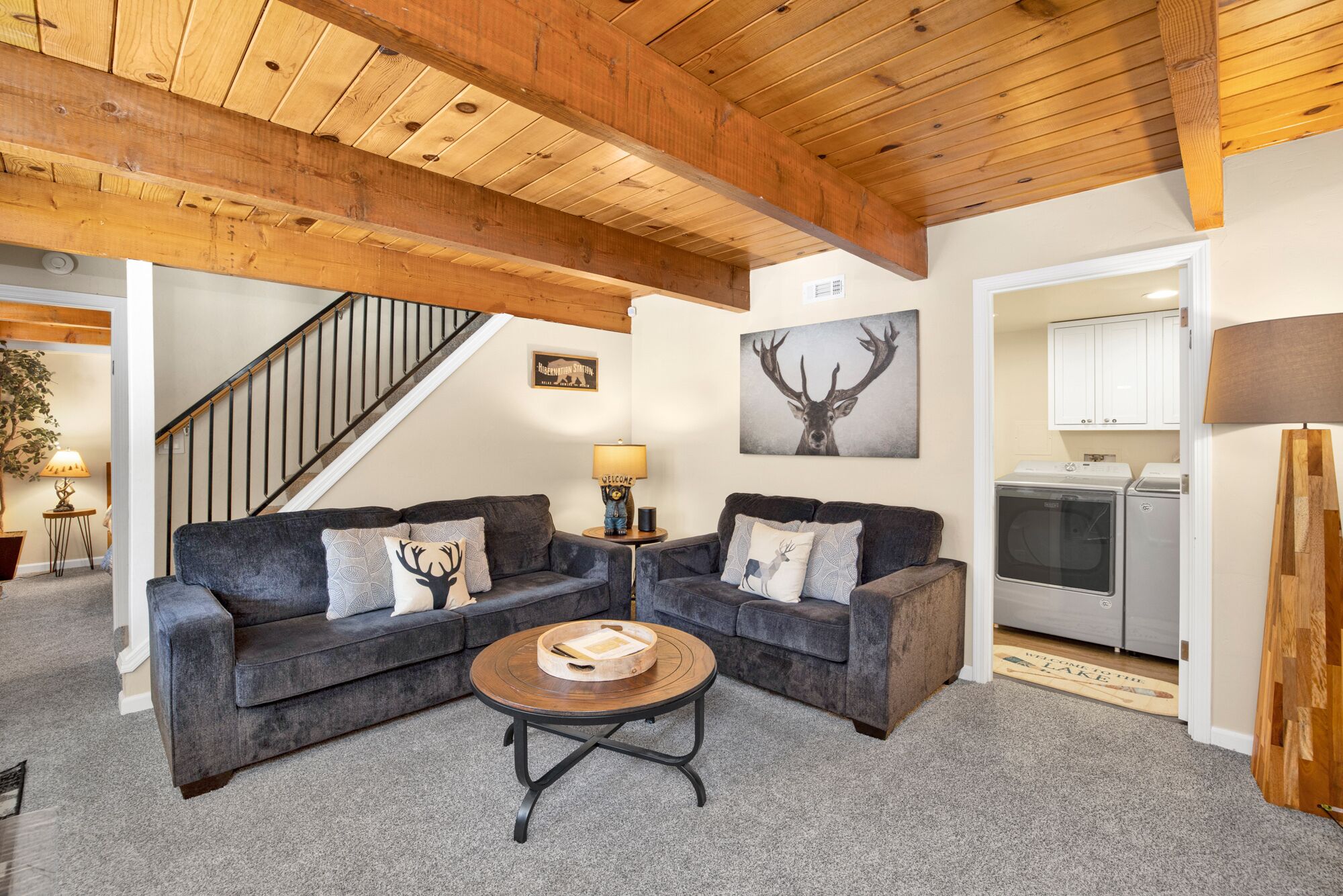 Chippers Lodge- Cozy Mountain Modern Retreat