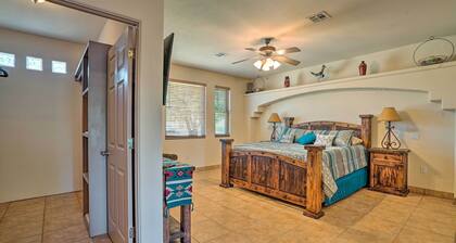 Rustic Las Cruces Escape - 2 Mi to Nmsu!