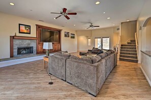 Casa (Multiple Bedrooms) | Interior