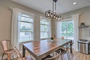 House (5 Bedrooms) | Interior - Spacious South Jordan Family Home w/ Private Yard! (South Jordan)