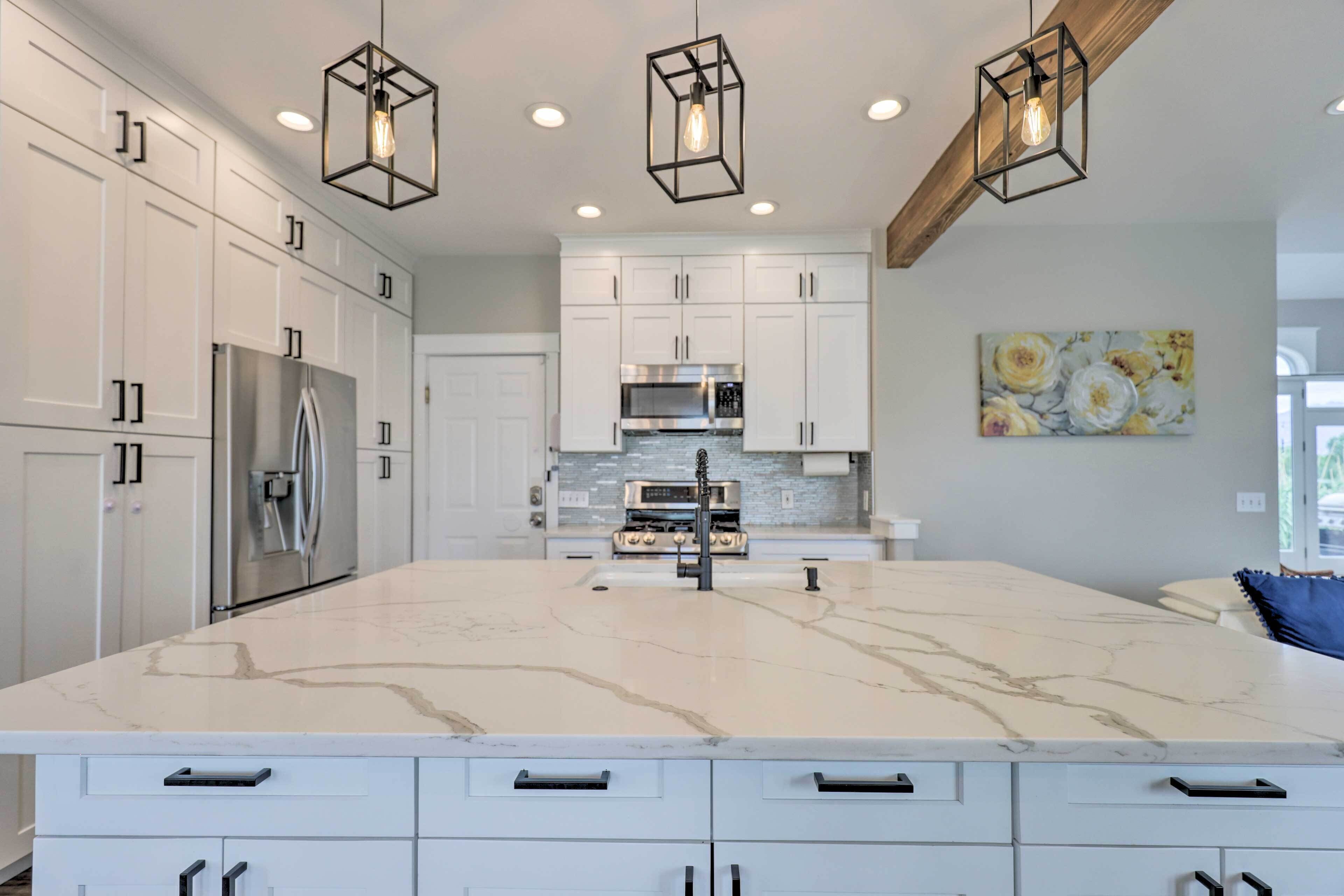 House (5 Bedrooms) | Interior