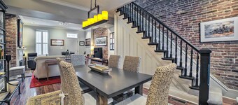 Pittsburgh Vacation Rental in Lawrenceville!